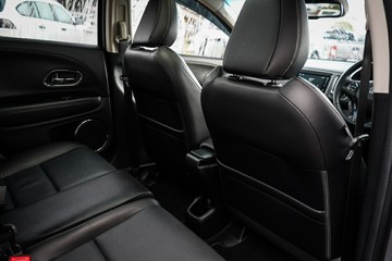 https://vehicle-cdn.autoleague.cloud/4103_21010073_9.jpg