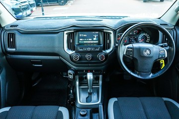 https://vehicle-cdn.autoleague.cloud/4103_21010127_10.jpg