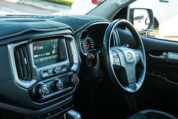 https://vehicle-cdn.autoleague.cloud/4103_21010127_23.jpg
