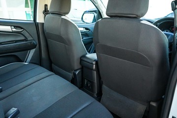 https://vehicle-cdn.autoleague.cloud/4103_21010127_9.jpg
