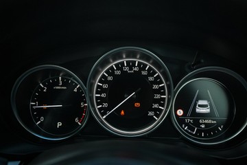https://vehicle-cdn.autoleague.cloud/4103_21010204_21.jpg
