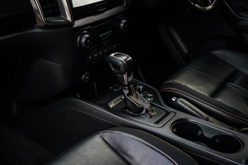 https://vehicle-cdn.autoleague.cloud/4103_21010211_27.jpg