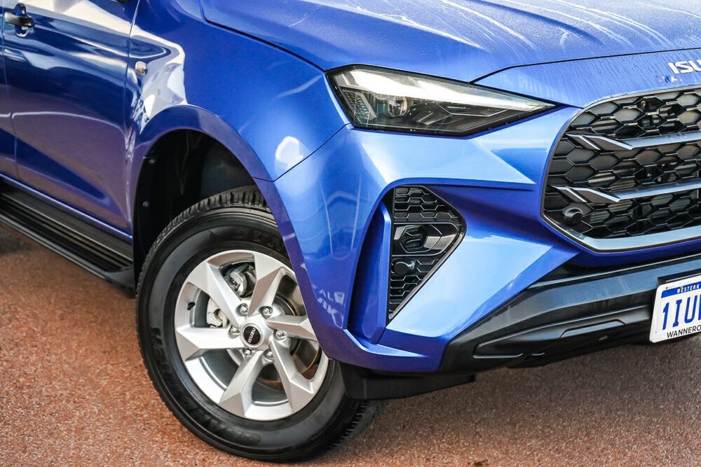 Isuzu Mu-x image 2