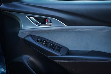 https://vehicle-cdn.autoleague.cloud/4103_21010246_19.jpg