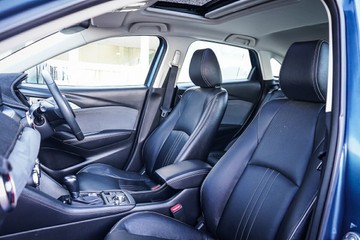 https://vehicle-cdn.autoleague.cloud/4103_21010246_25.jpg