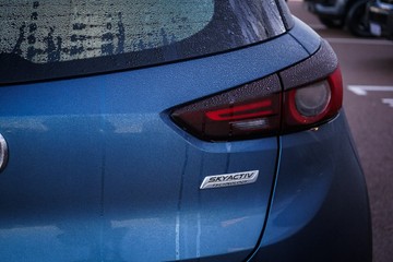 https://vehicle-cdn.autoleague.cloud/4103_21010246_9.jpg