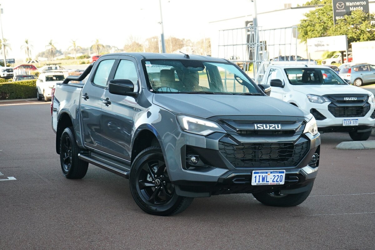 Isuzu D-max image 1