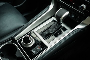 https://vehicle-cdn.autoleague.cloud/4103_21010321_25.jpg