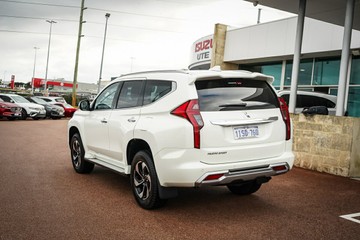 https://vehicle-cdn.autoleague.cloud/4103_21010321_5.jpg