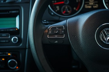 https://vehicle-cdn.autoleague.cloud/4103_21010325_15.jpg