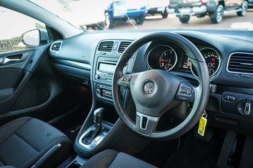 https://vehicle-cdn.autoleague.cloud/4103_21010325_19.jpg