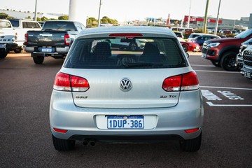 https://vehicle-cdn.autoleague.cloud/4103_21010325_6.jpg