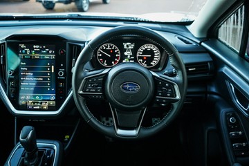 https://vehicle-cdn.autoleague.cloud/4103_21010328_14.jpg