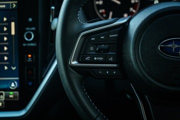 https://vehicle-cdn.autoleague.cloud/4103_21010328_15.jpg