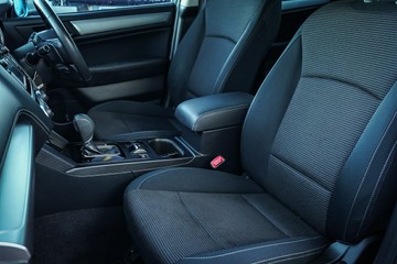 https://vehicle-cdn.autoleague.cloud/4103_21010355_26.jpg