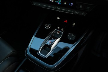 https://vehicle-cdn.autoleague.cloud/4103_21010387_21.jpg