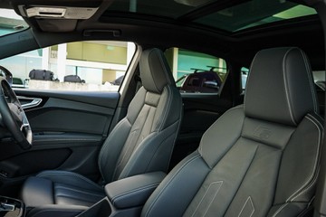 https://vehicle-cdn.autoleague.cloud/4103_21010387_22.jpg