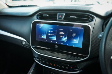 https://vehicle-cdn.autoleague.cloud/4103_21010396_18.jpg