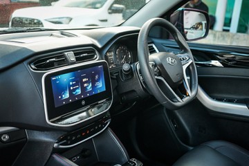 https://vehicle-cdn.autoleague.cloud/4103_21010396_24.jpg