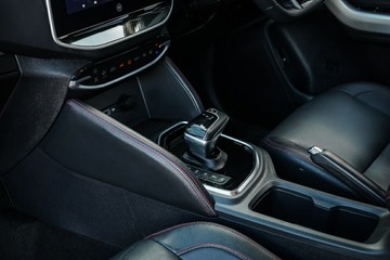 https://vehicle-cdn.autoleague.cloud/4103_21010396_25.jpg