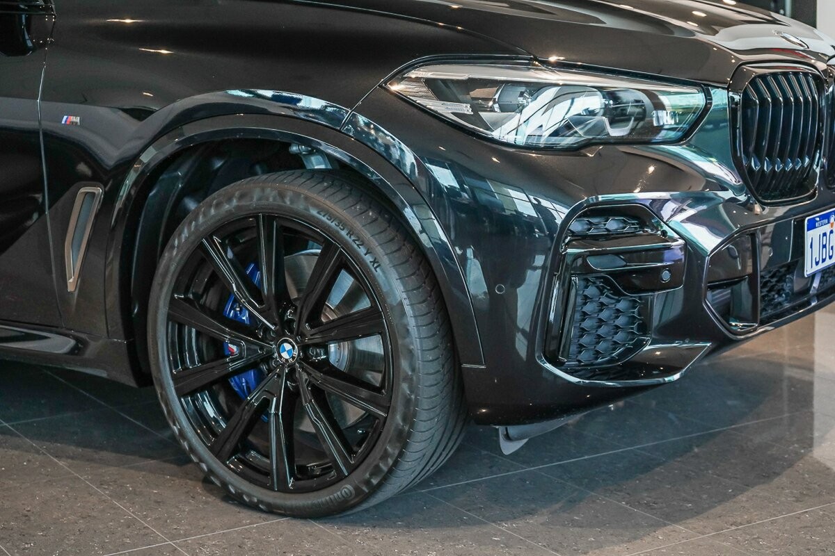 BMW X5 image 2