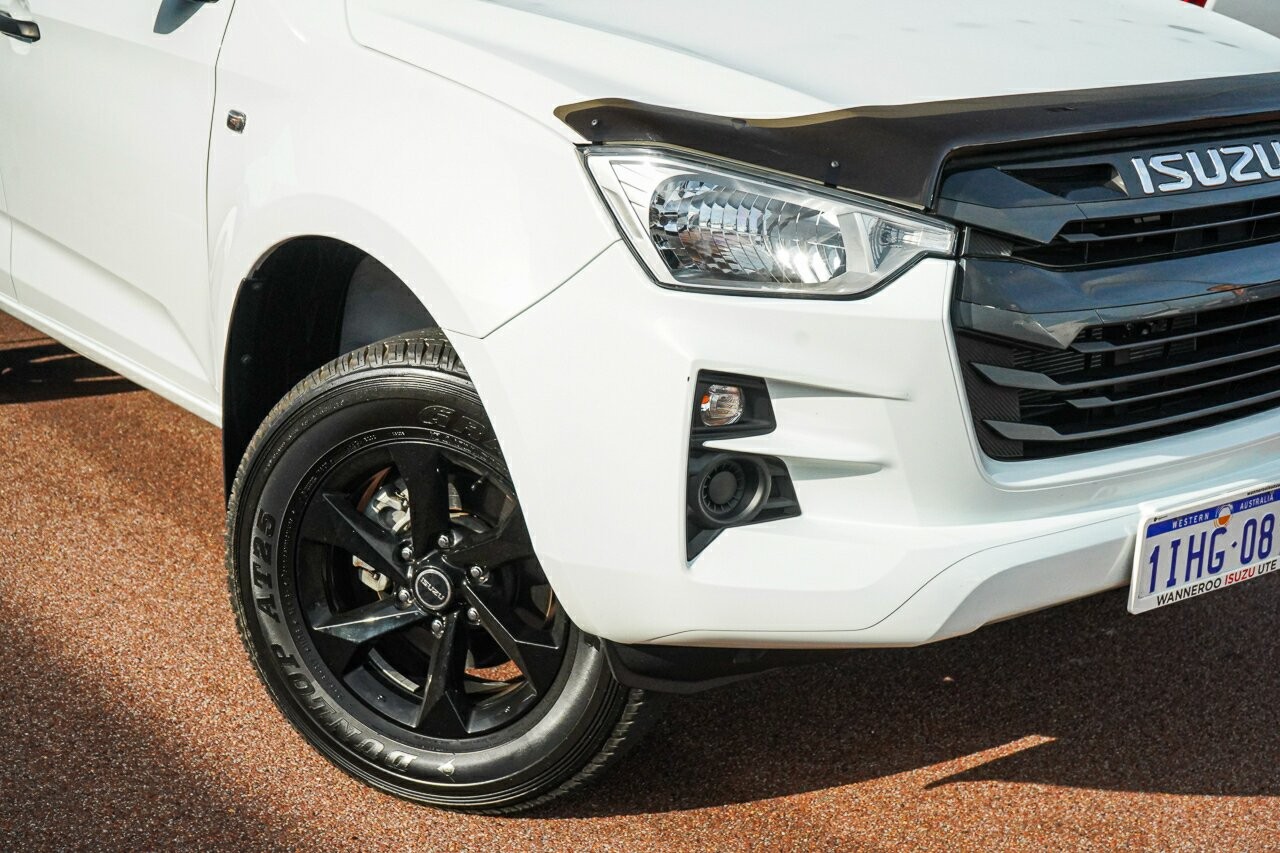 Isuzu D-max image 2