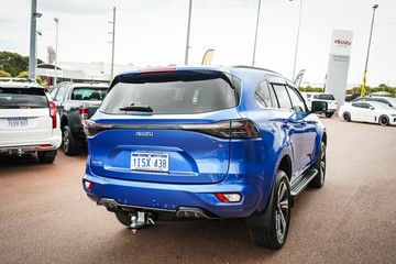 https://vehicle-cdn.autoleague.cloud/4103_950446804_8.jpg