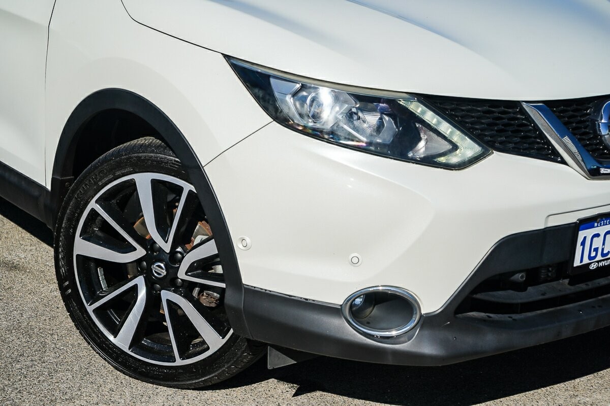 Nissan Qashqai image 2