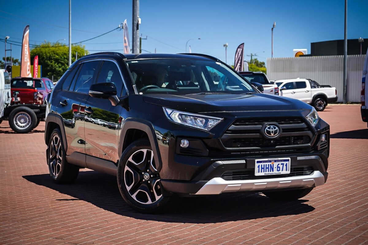 Toyota Rav4 image 1