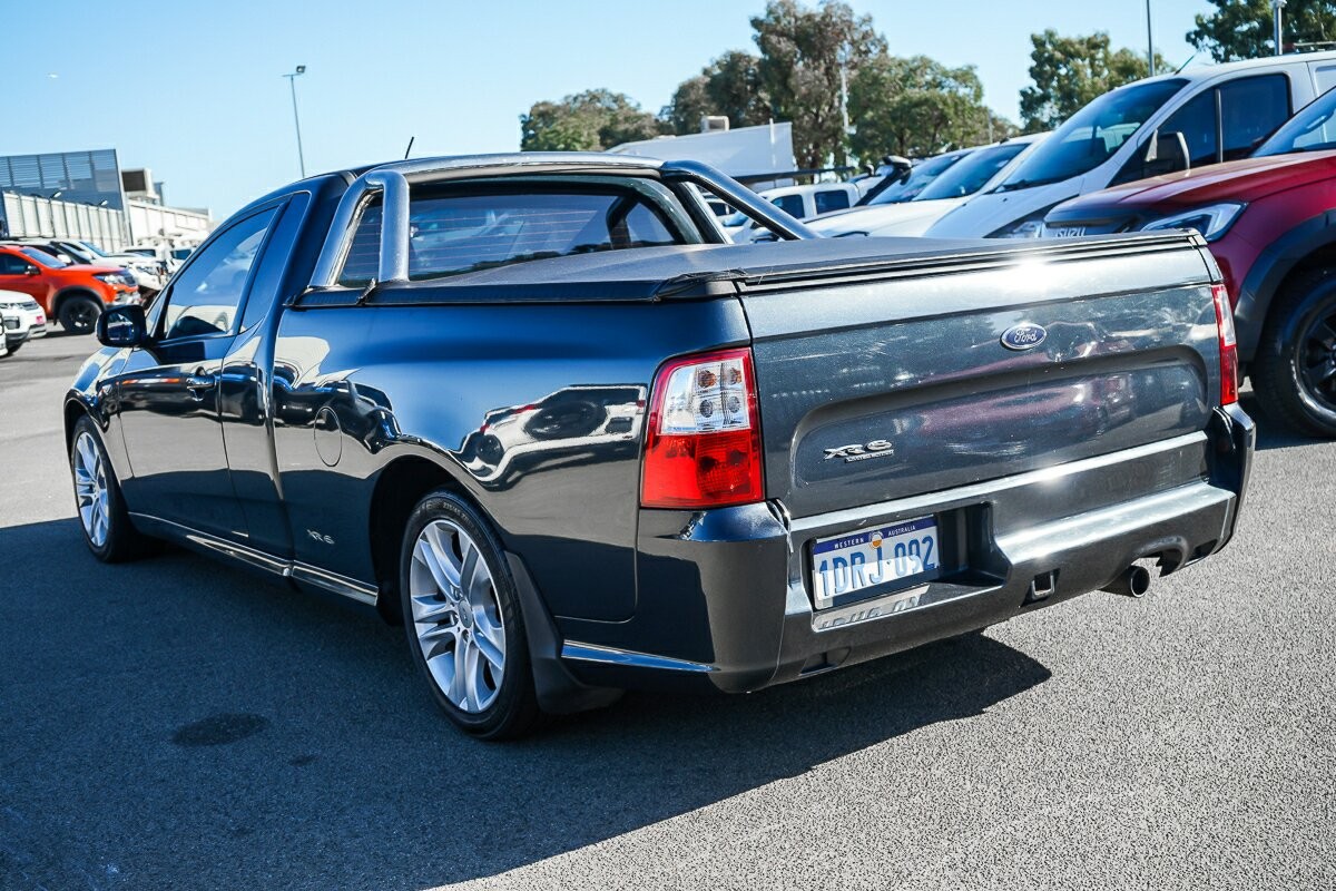 Ford Falcon Ute image 4