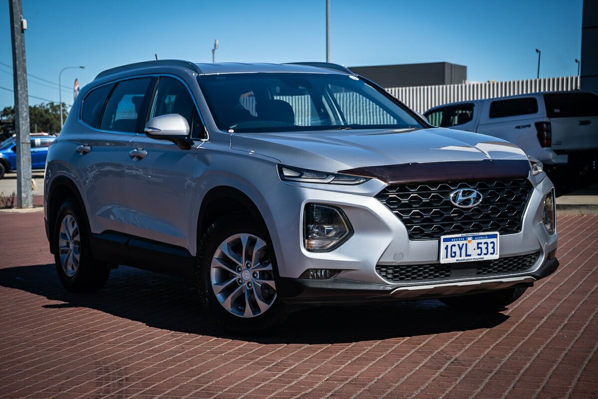 Hyundai Santa Fe image 1