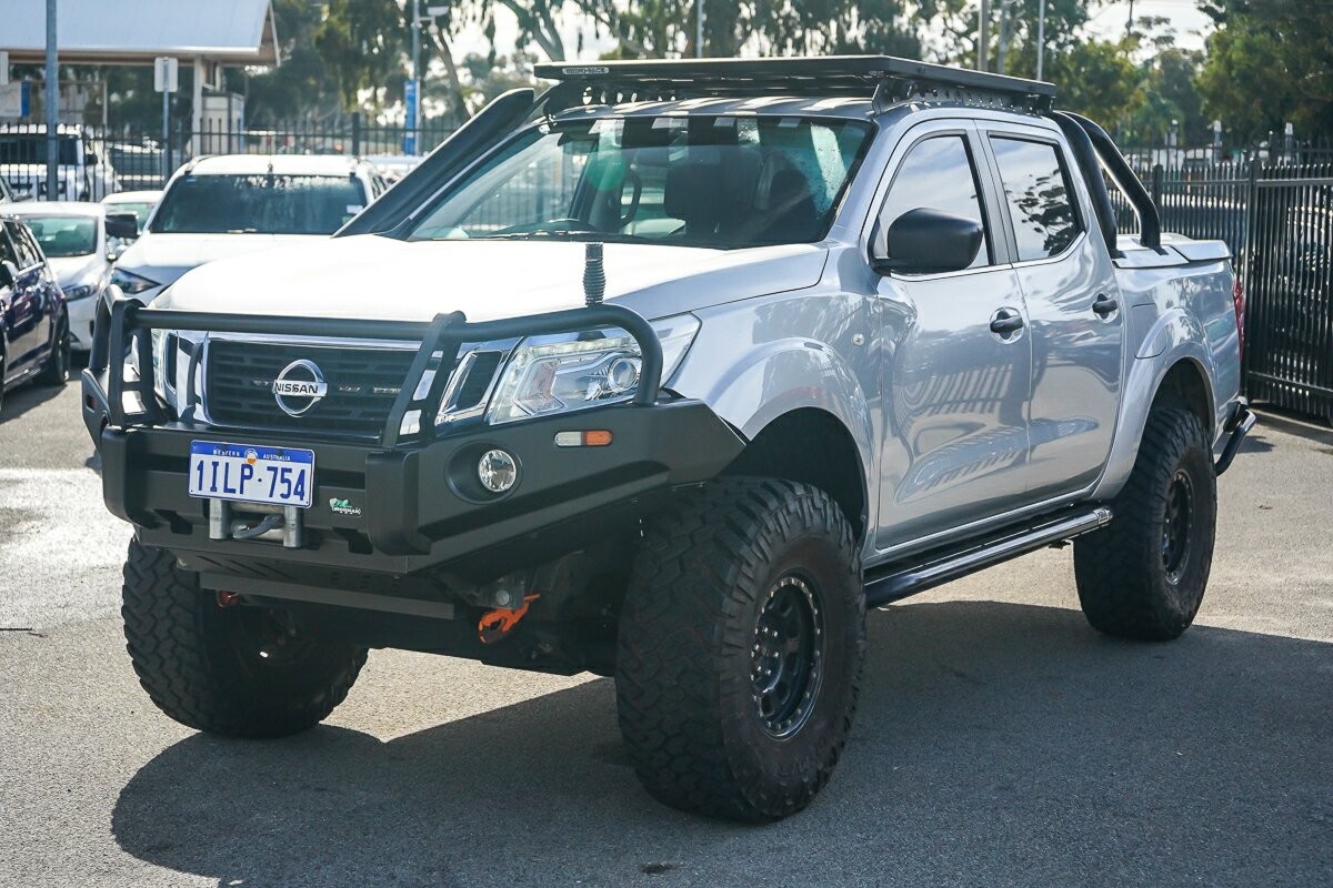 Nissan Navara image 4