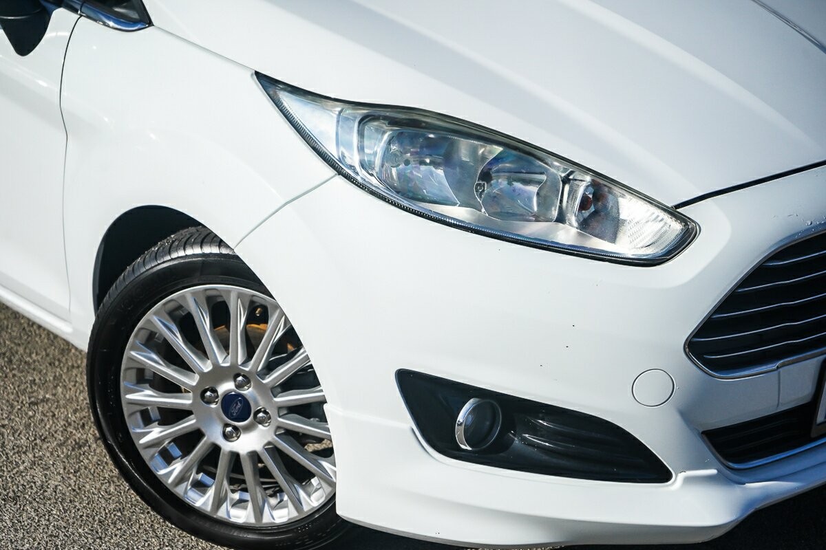 Ford Fiesta image 2