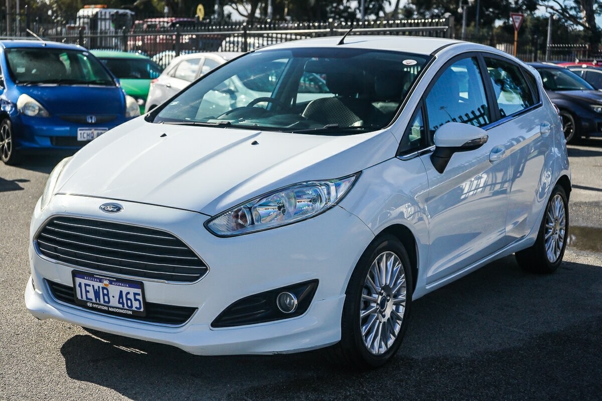 Ford Fiesta image 4