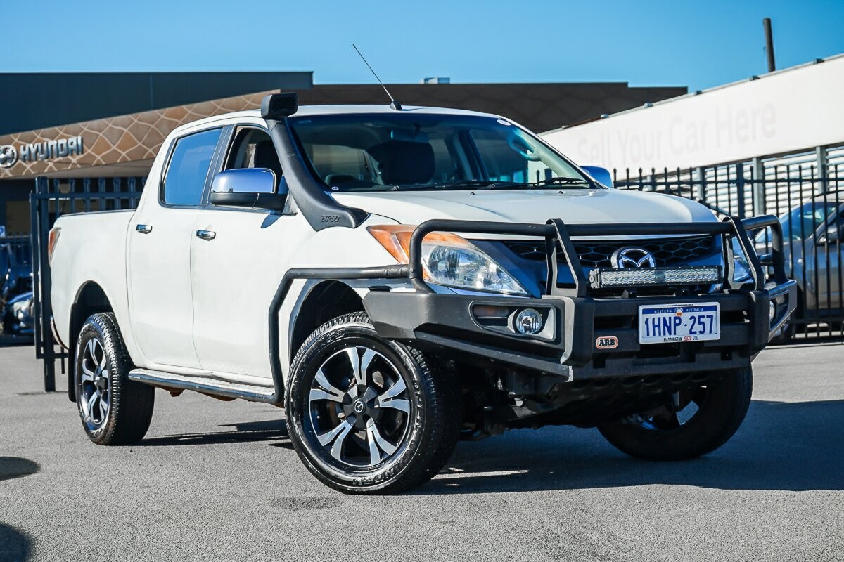 Mazda Bt-50 image 1