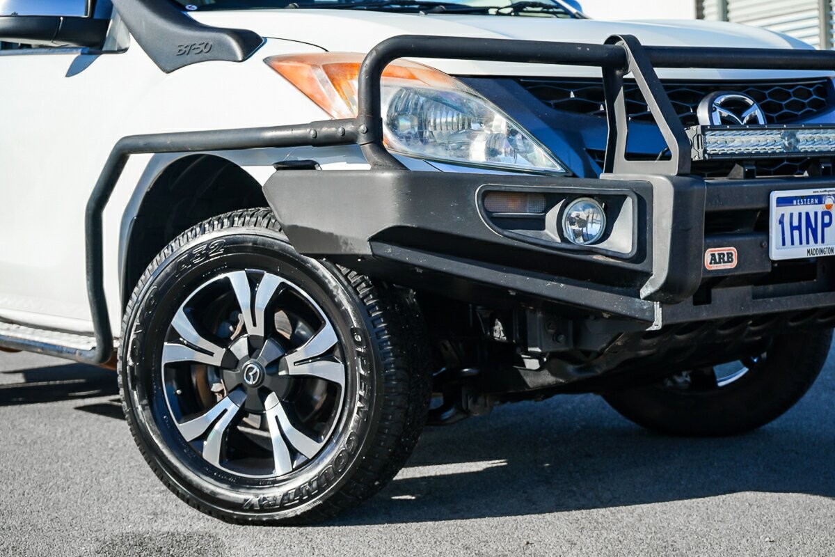 Mazda Bt-50 image 2