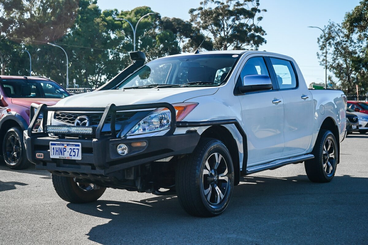 Mazda Bt-50 image 4