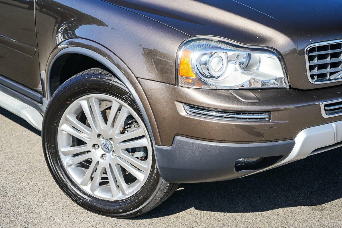 Volvo Xc90 image 2
