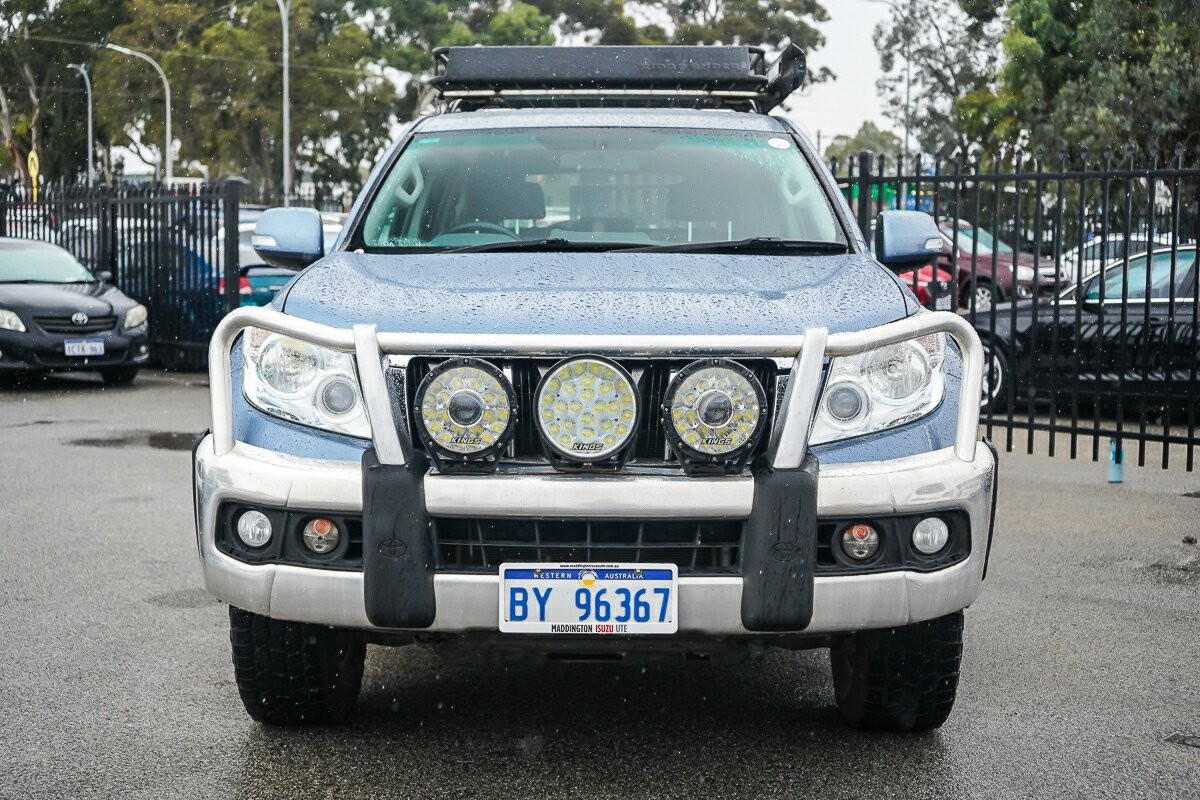 Toyota Landcruiser Prado image 3