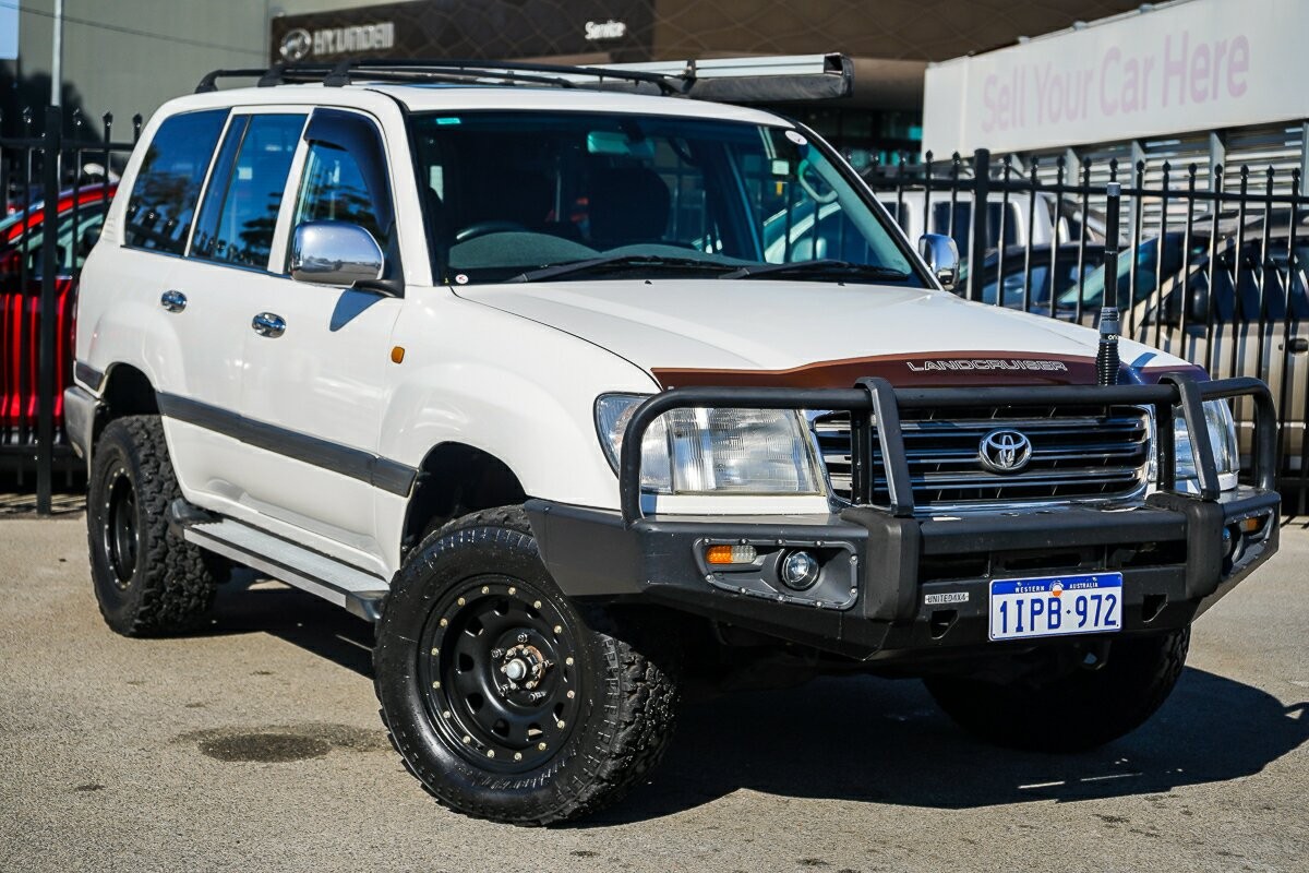 Toyota Landcruiser image 1