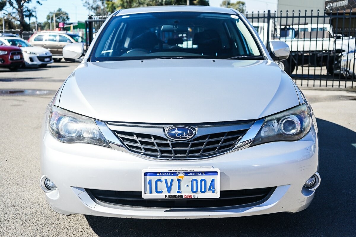 Subaru Impreza image 3
