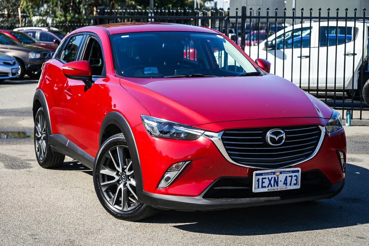 Mazda Cx-3 image 1