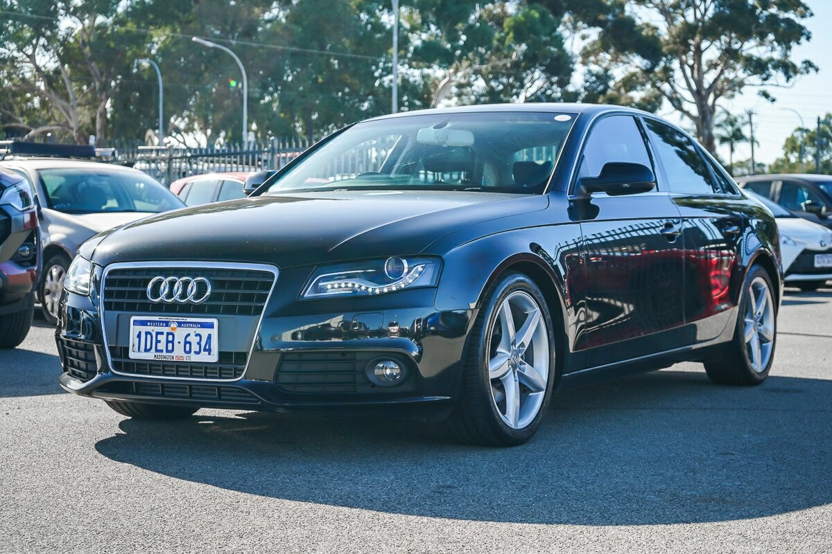 Audi A4 image 4
