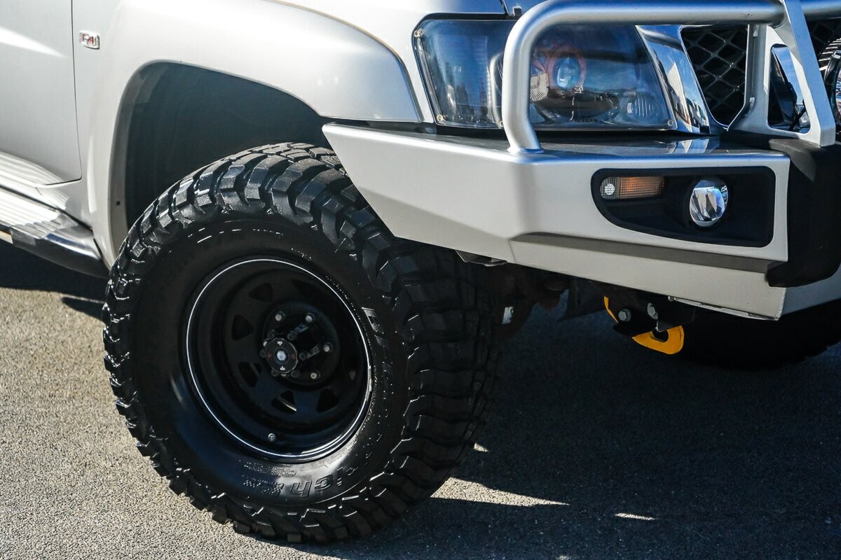 Nissan Patrol image 2