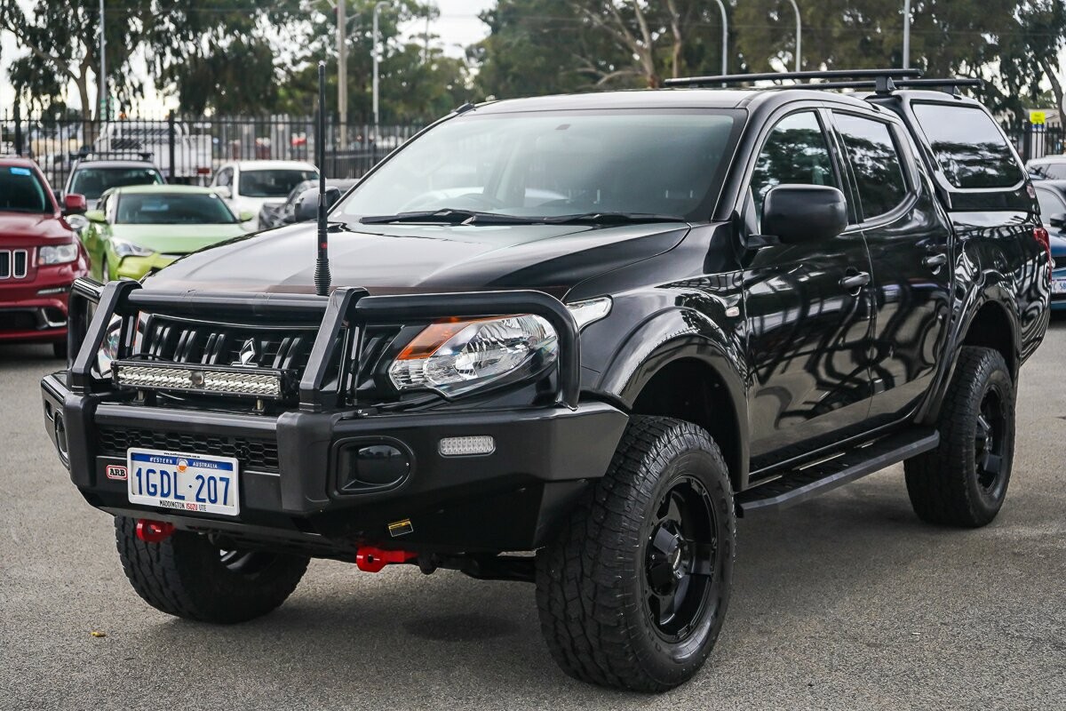 Mitsubishi Triton image 4