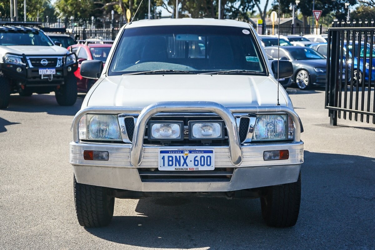 Ford Courier image 3
