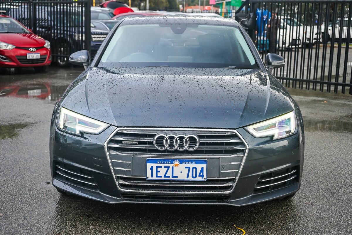 Audi A4 image 3