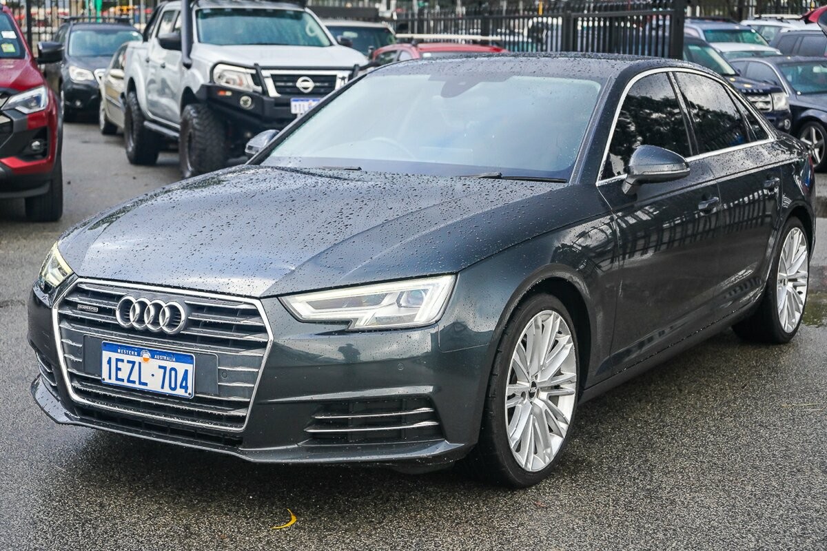 Audi A4 image 4