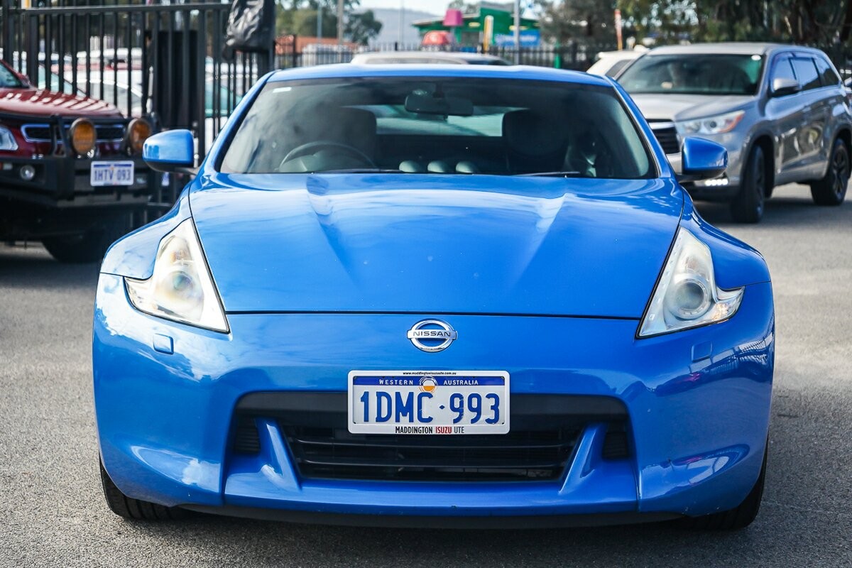 Nissan 370z image 3