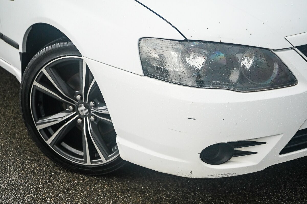 Ford Falcon Ute image 2